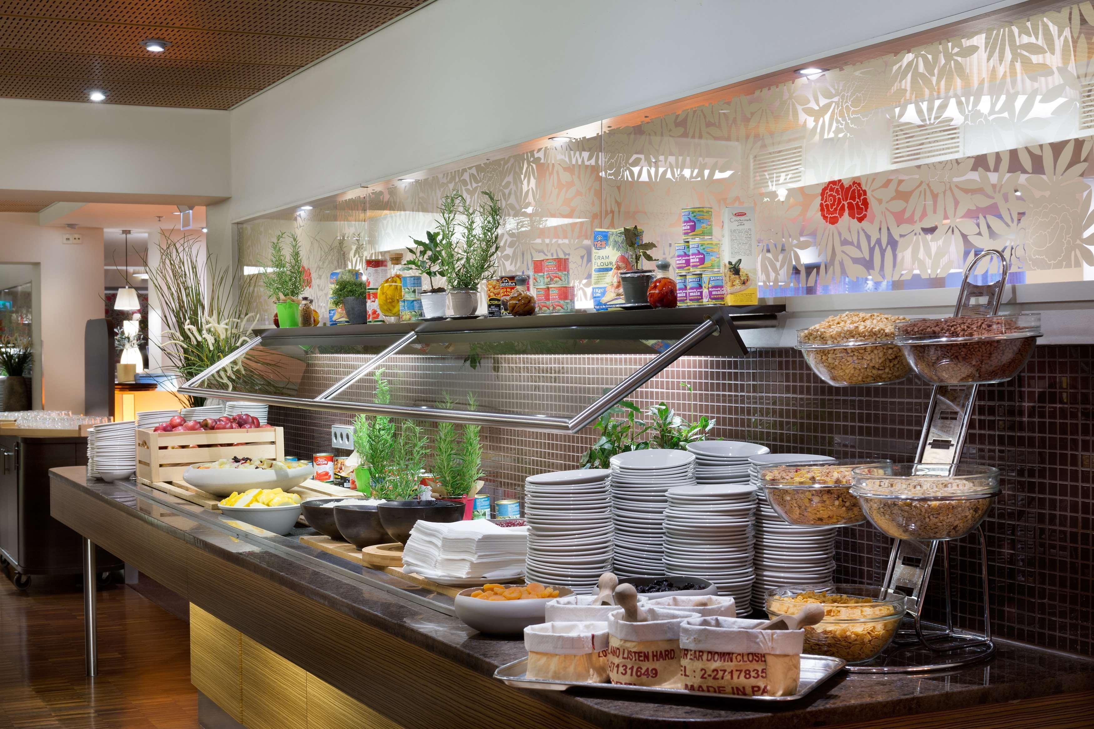 Radisson Blu Hotel Oluempia Tallinn Extérieur photo