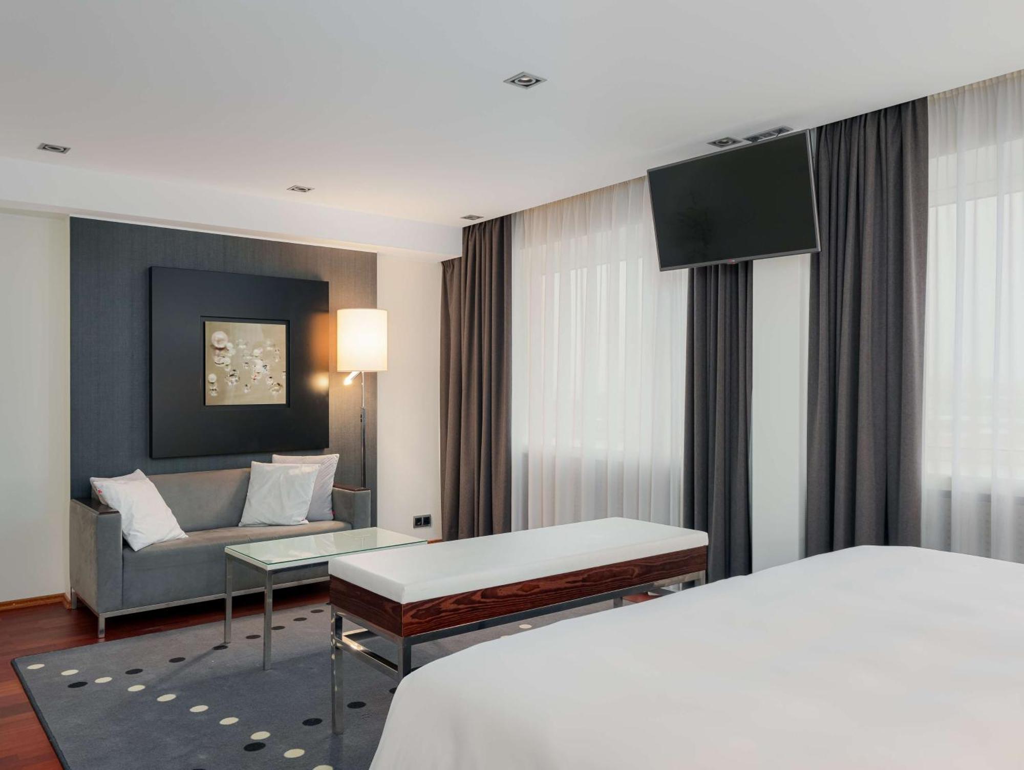 Radisson Blu Hotel Oluempia Tallinn Extérieur photo